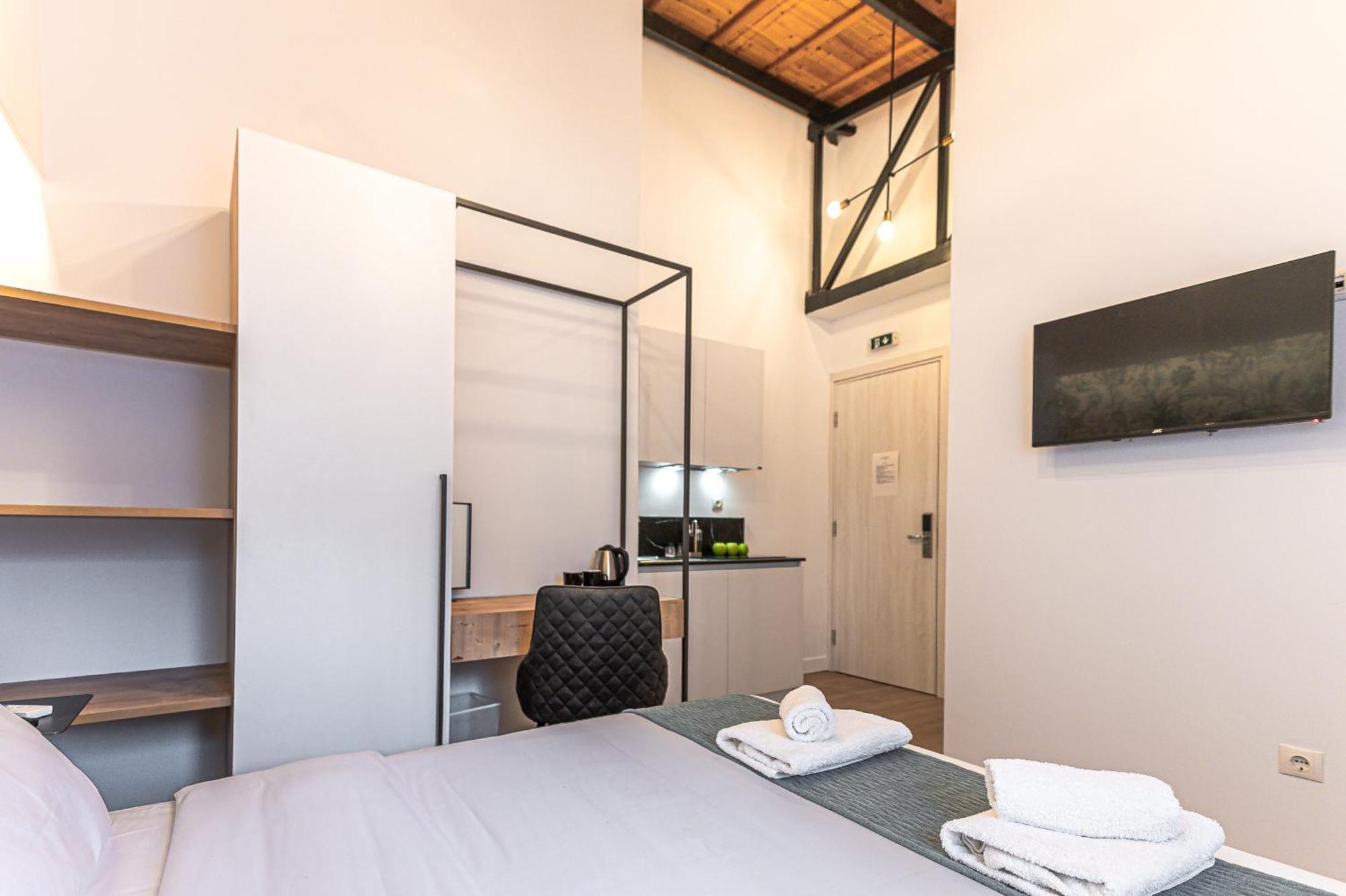 Kriel Suites By Liv Homes Ateny Zewnętrze zdjęcie