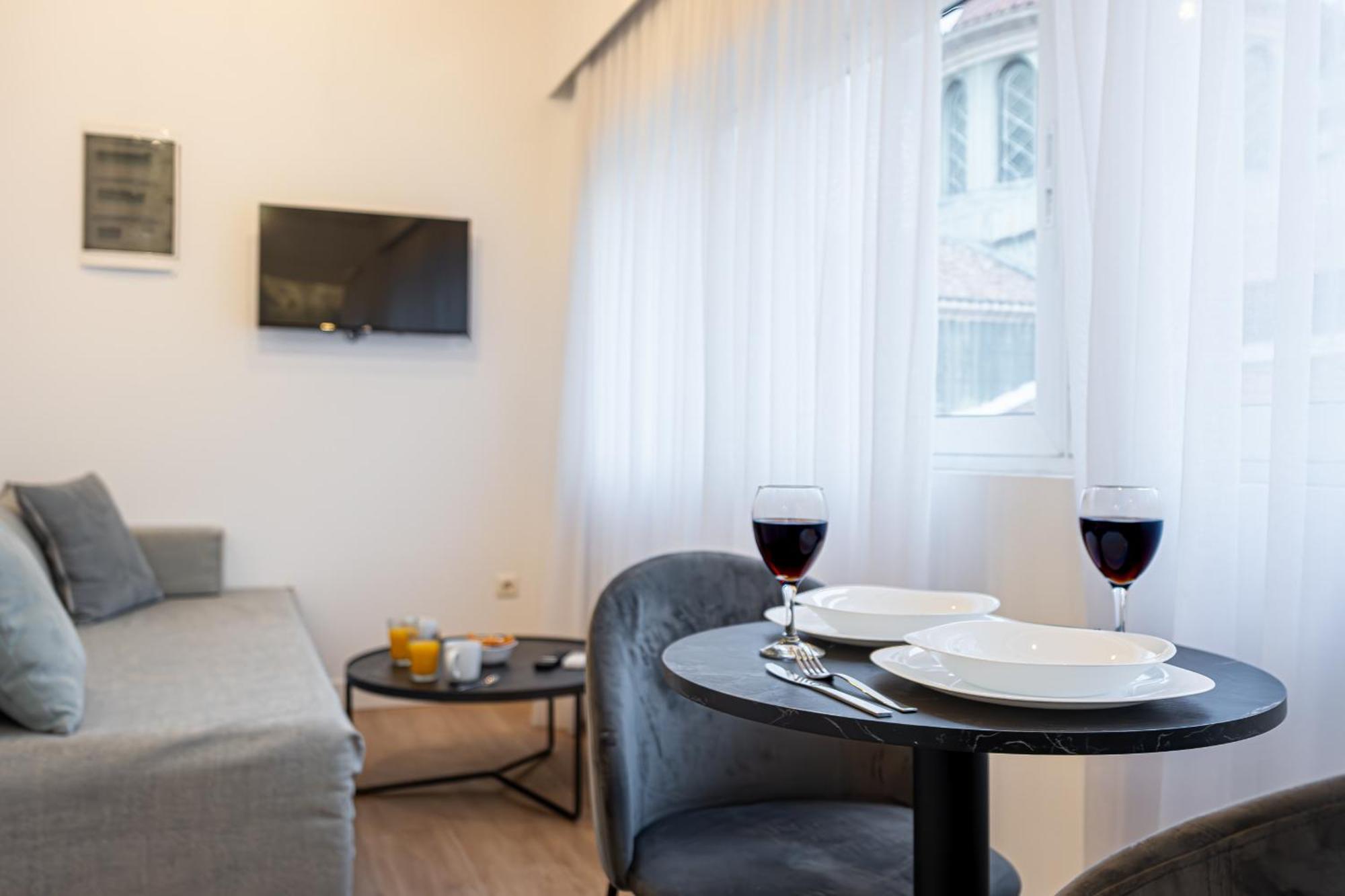 Kriel Suites By Liv Homes Ateny Zewnętrze zdjęcie